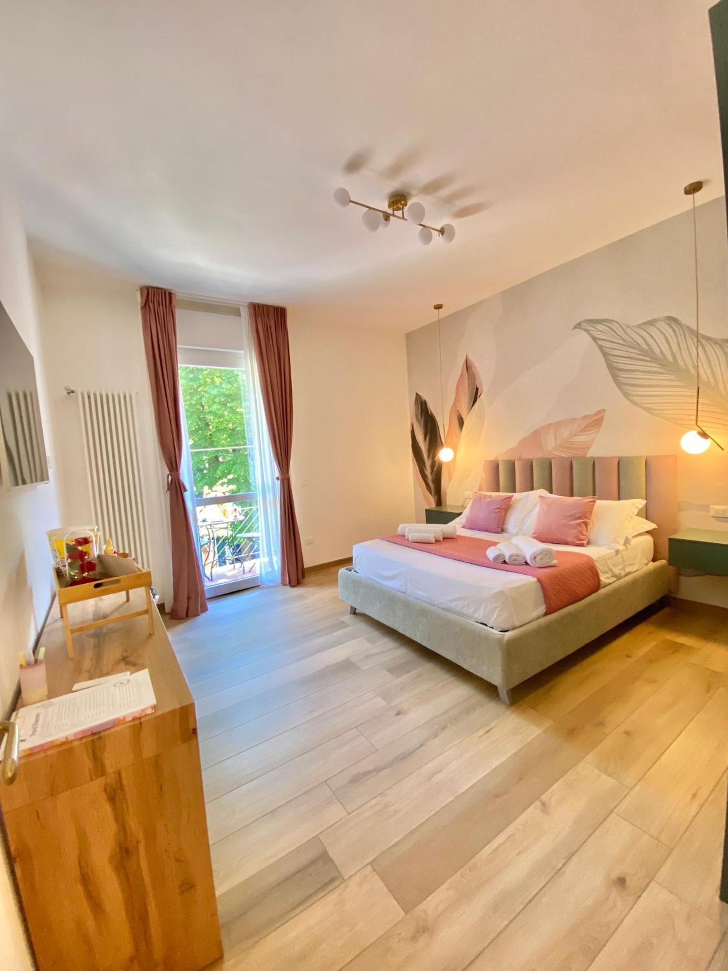 Sant'Orsola Lodge Болонья Экстерьер фото